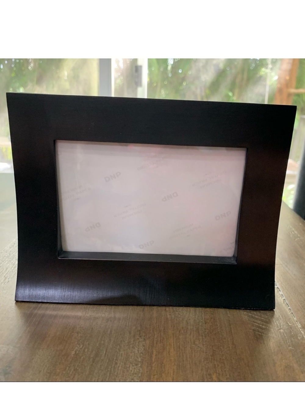 Dark gray heavy free standing horizontal photo frame for size 4x6 photo